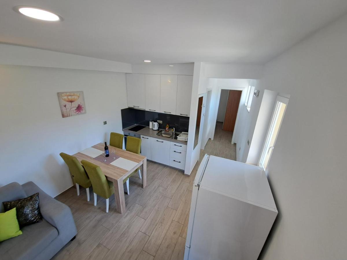 Apartments Sisevic - Comfort Apartments With Balconies And Sea View Slano Exterior photo