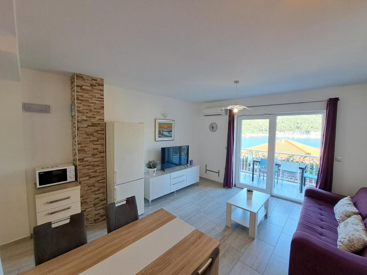 Apartments Sisevic - Comfort Apartments With Balconies And Sea View Slano Exterior photo