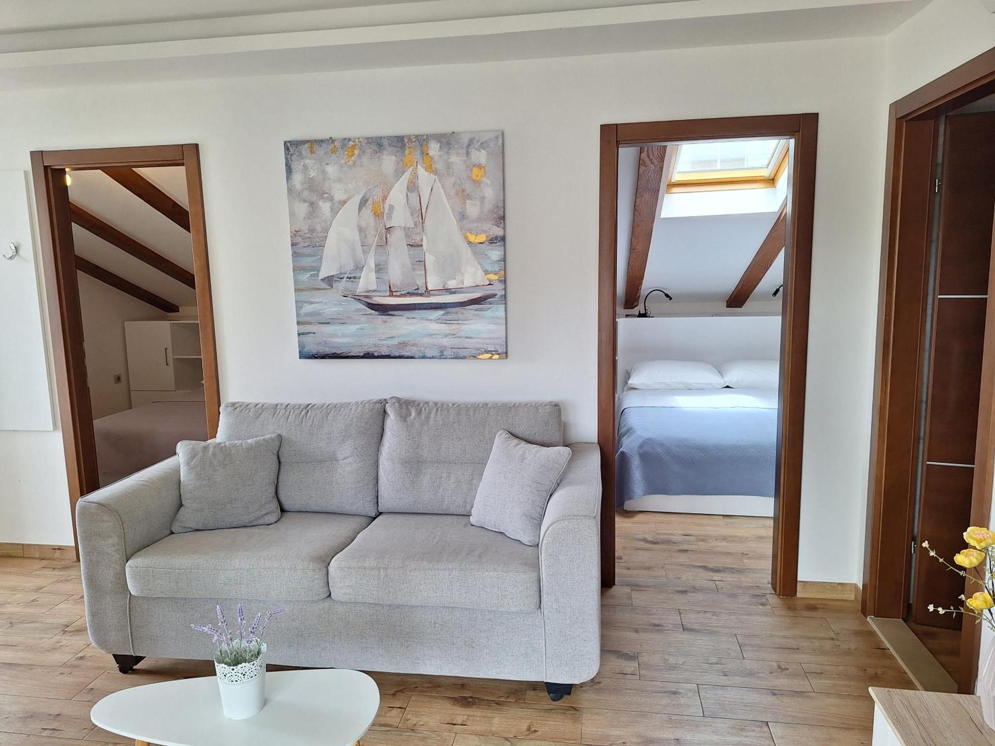 Apartments Sisevic - Comfort Apartments With Balconies And Sea View Slano Exterior photo