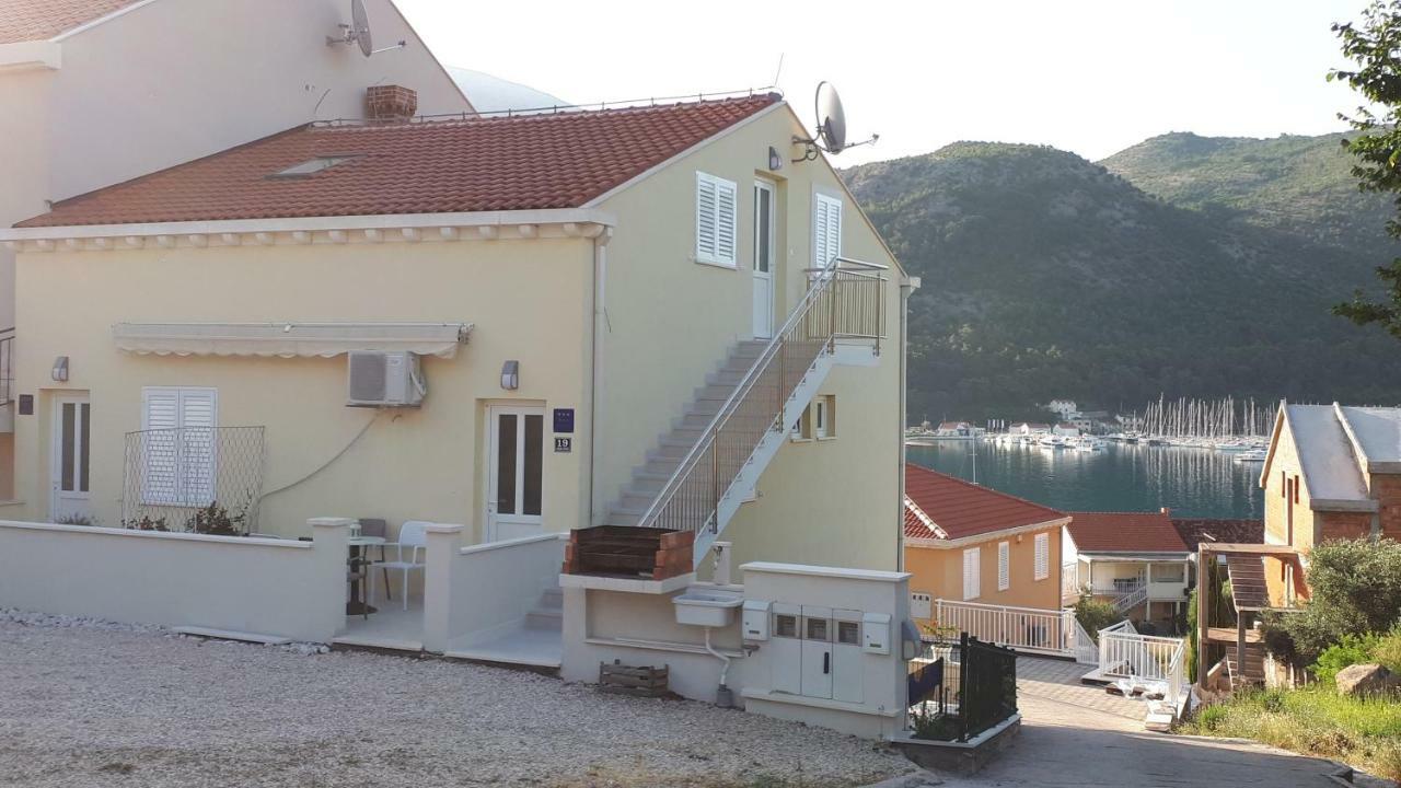 Apartments Sisevic - Comfort Apartments With Balconies And Sea View Slano Exterior photo